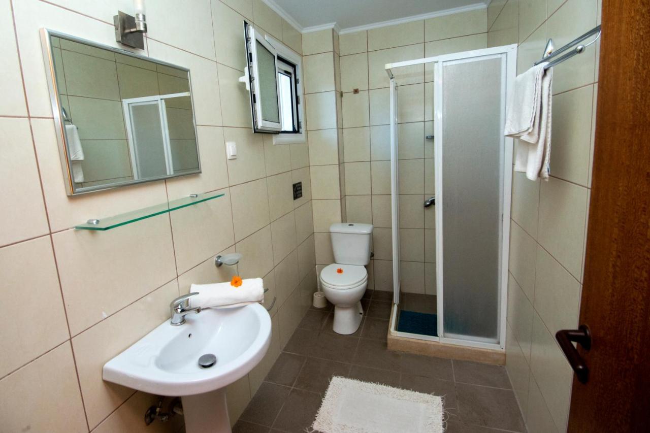 John Apartments First Floor Roda  Exterior foto